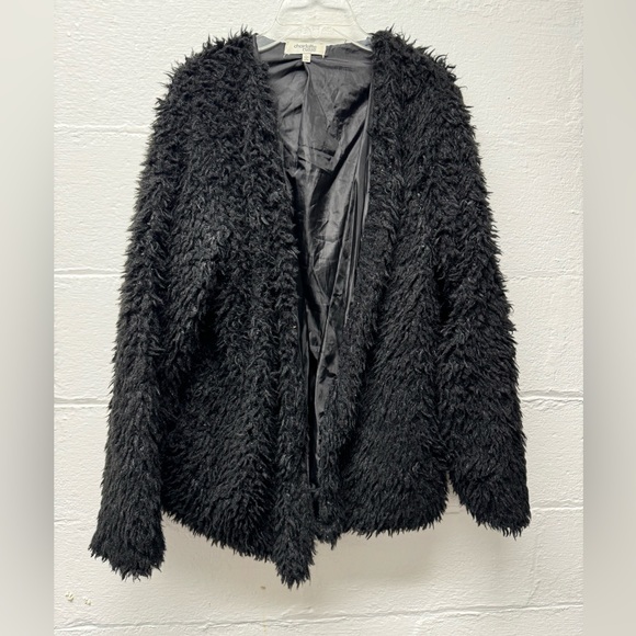 Charlotte Russe Black Fuzzy Jacket - Picture 1 of 3